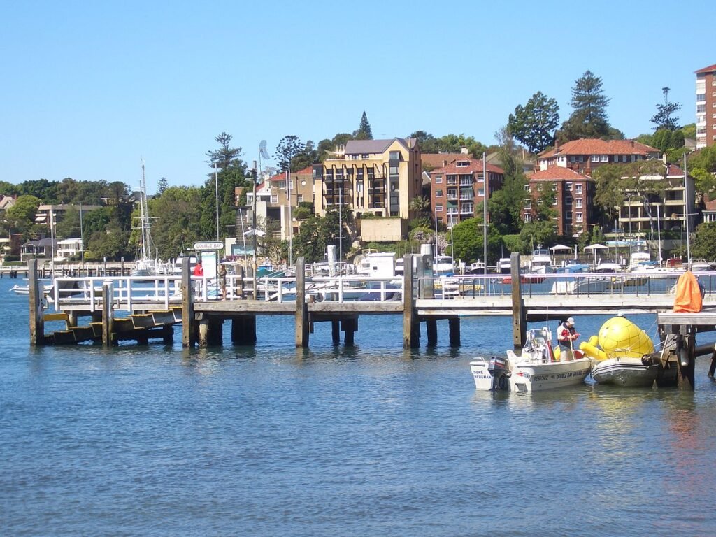 13Cabs Double Bay